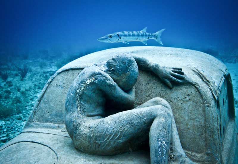 underwater museum anthropocene-jason-decaires-taylor-sculpture